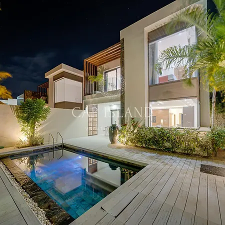 Villa 4 Chambres, Moderne, Piscine, A Grand Baie Proche Des Plages Exterior photo