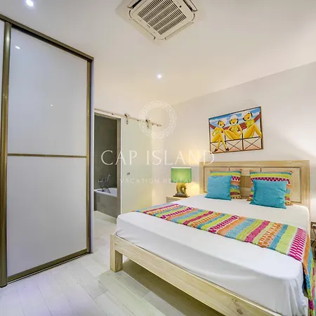 Villa 4 Chambres, Moderne, Piscine, A Grand Baie Proche Des Plages Exterior photo