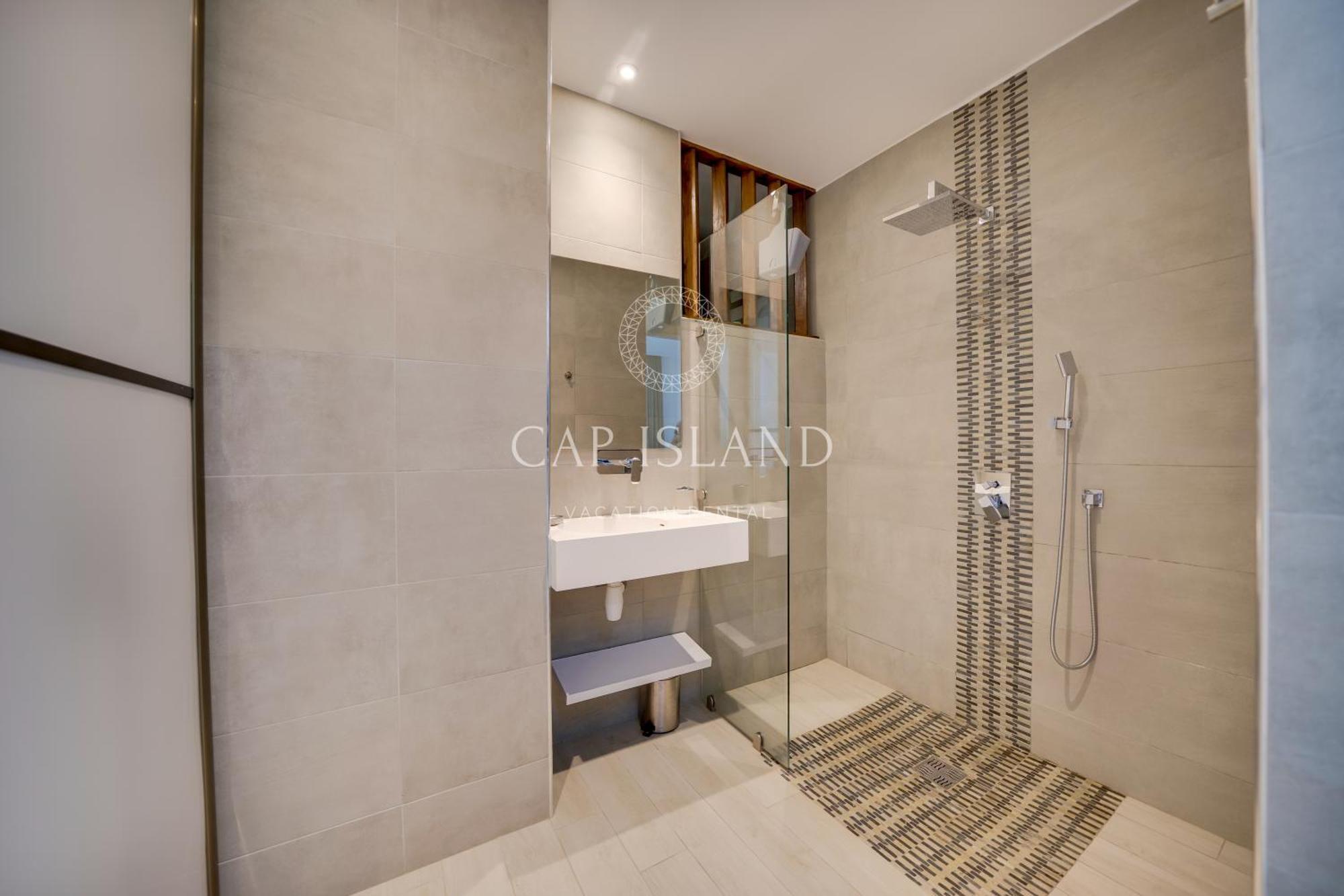 4 Chambres, Moderne, Piscine, A Proche Des Plages Grand Baie