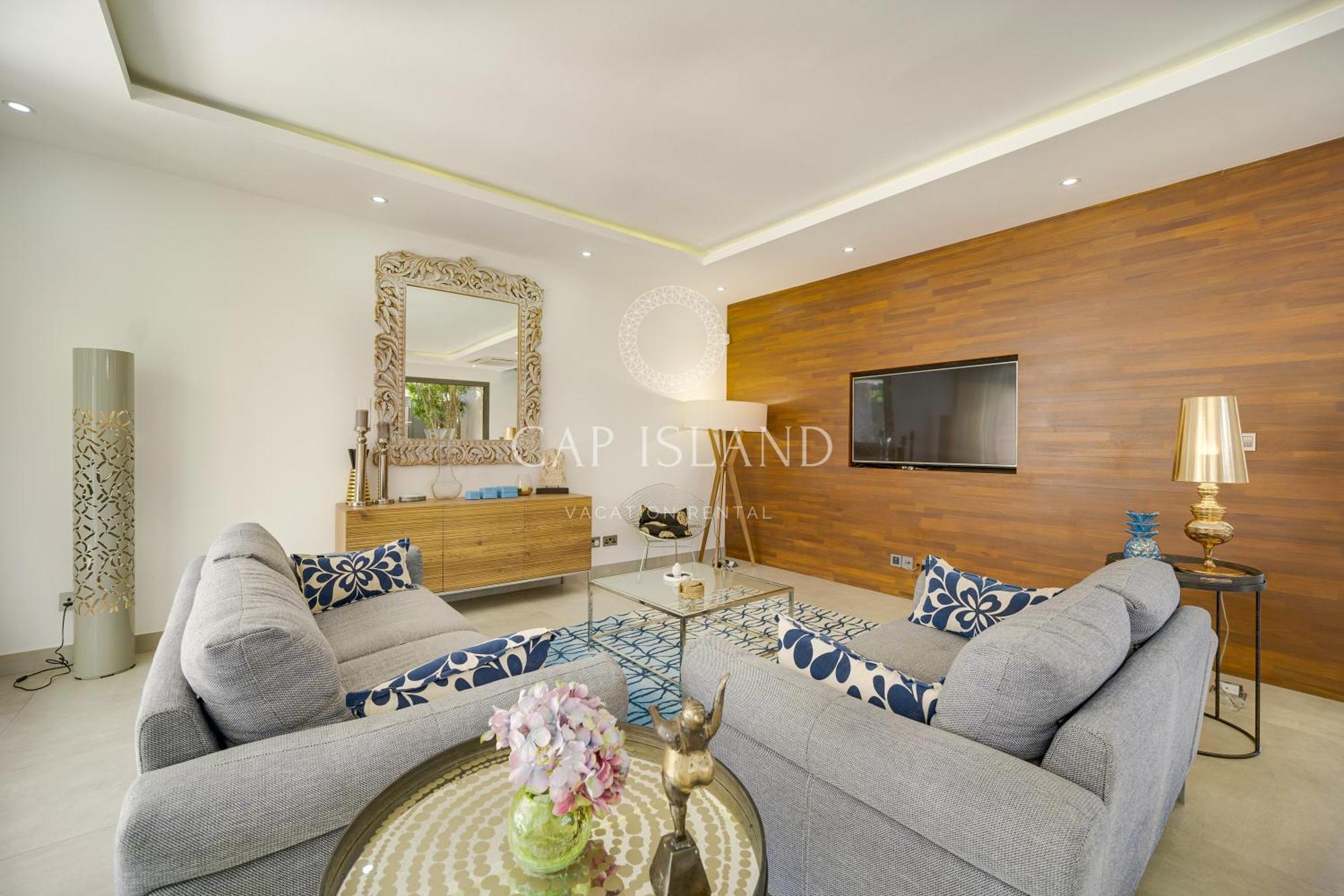 4 Chambres, Moderne, Piscine, A Proche Des Plages Villa