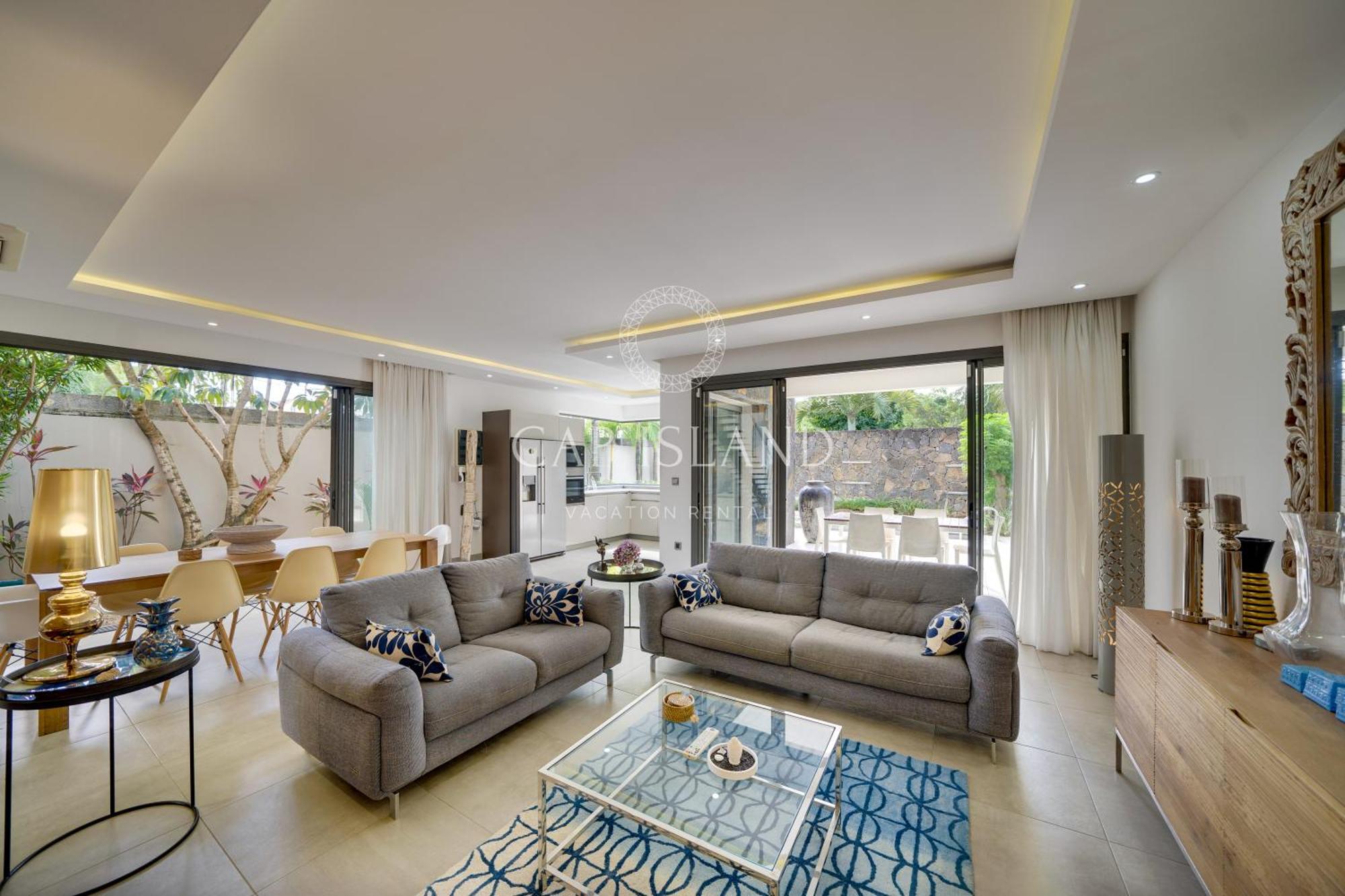 4 Chambres, Moderne, Piscine, A Proche Des Plages Villa