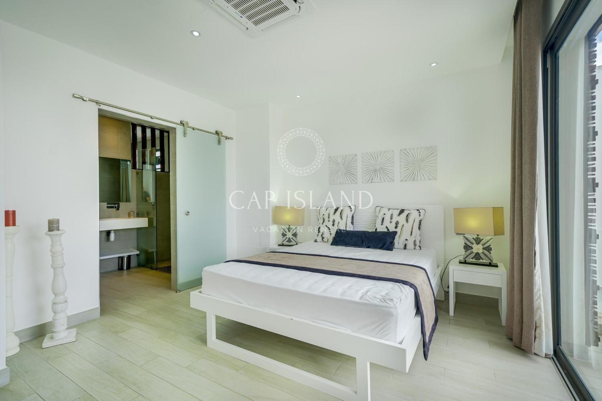 4 Chambres, Moderne, Piscine, A Proche Des Plages