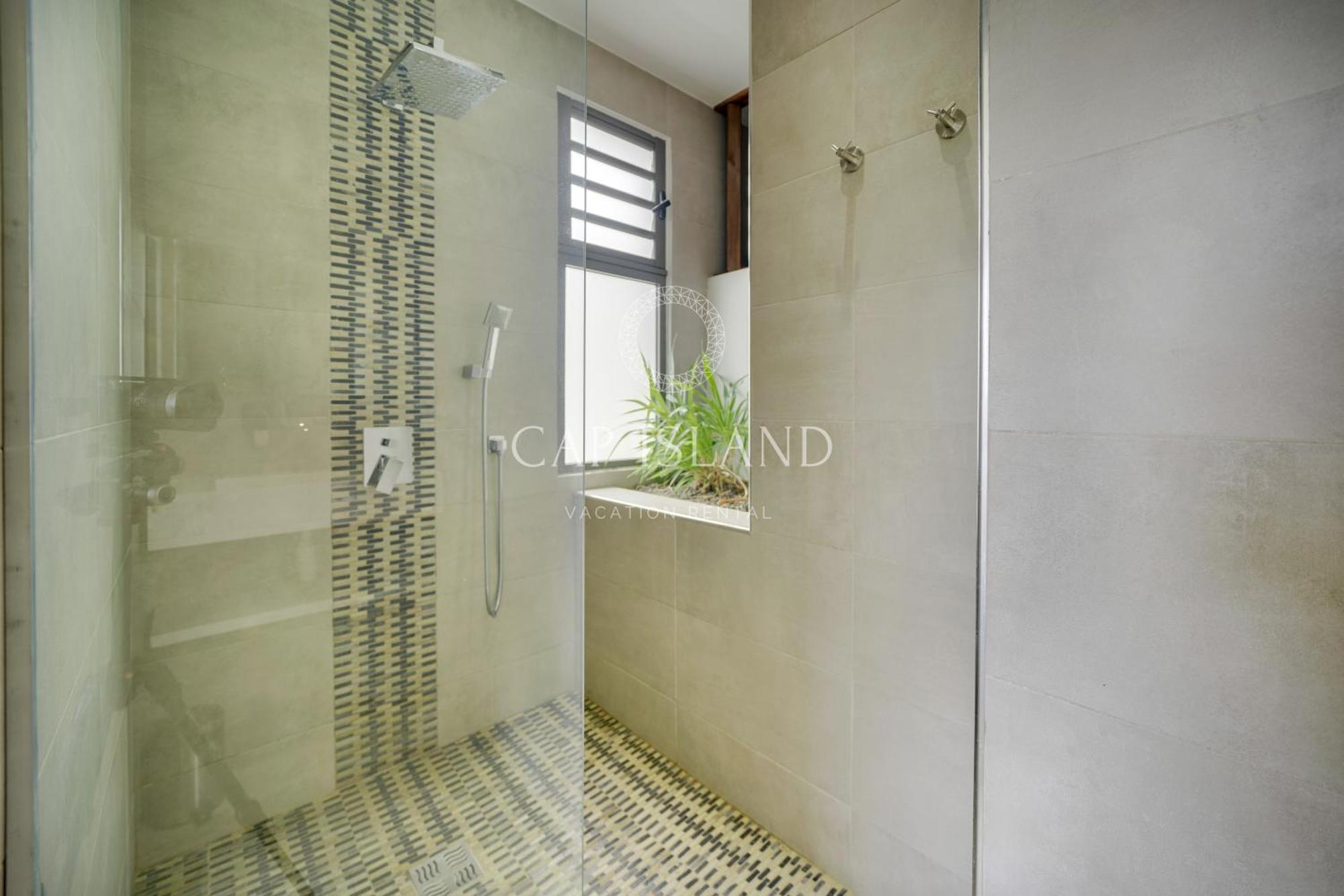 Villa 4 Chambres, Moderne, Piscine, A Proche Des Plages Grand Baie